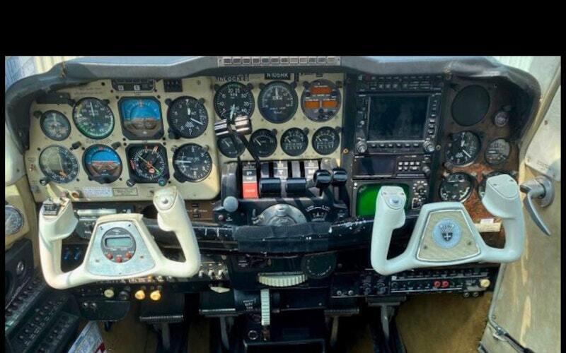 1979 Beechcraft Baron 58TC 4