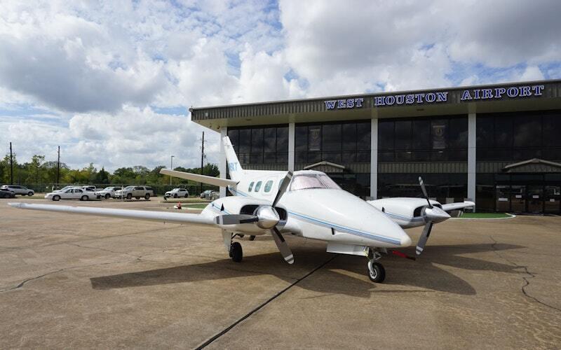 1979 Beechcraft B60 Duke 3