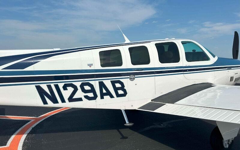 Beechcraft B36tc Bonanza thumbnail 9