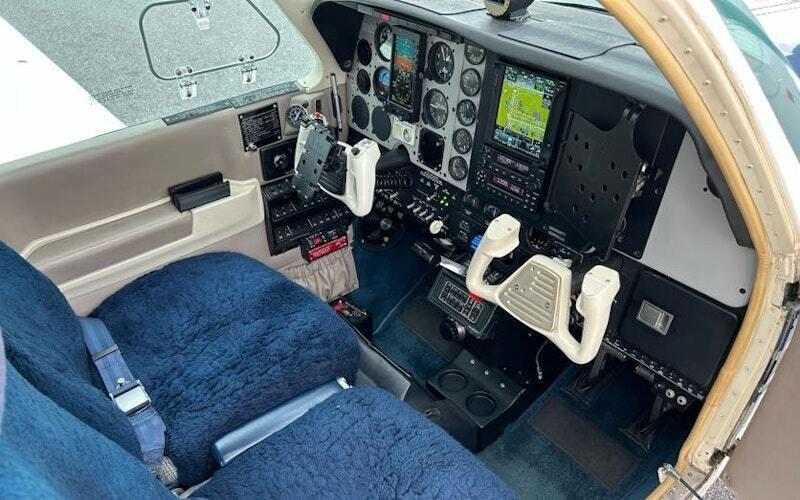 Beechcraft B36tc Bonanza thumbnail 26