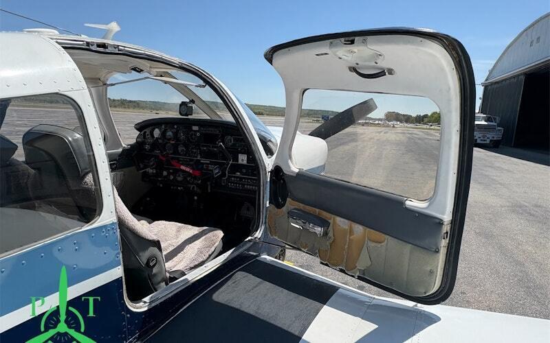 Piper Pa 28rt 201 Arrow Iv thumbnail 8
