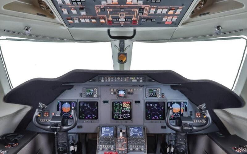 Gulfstream G200 thumbnail 5