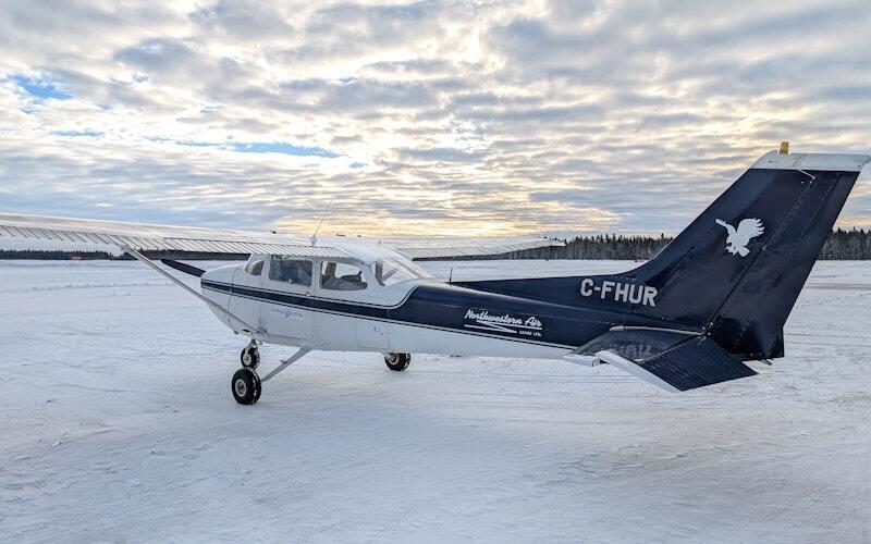 Cessna 172m Skyhawk thumbnail 2