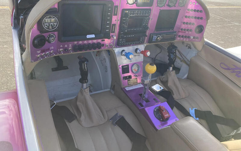 Lancair 360 thumbnail 2