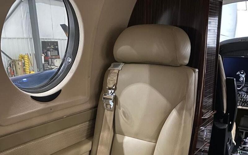 Beechcraft King Air B200 King Air 250 thumbnail 6