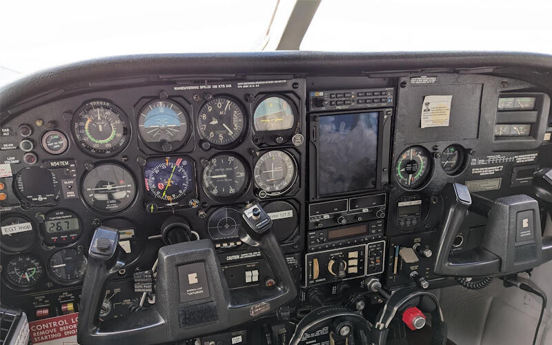 Cessna P210n Centurion thumbnail 8