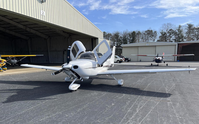 Cirrus Sr20 G1 thumbnail 3