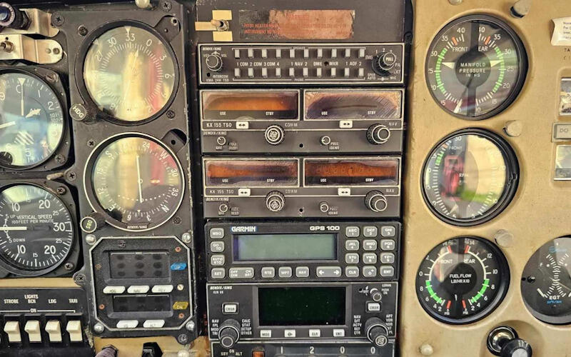 Cessna P337g Skymaster thumbnail 9