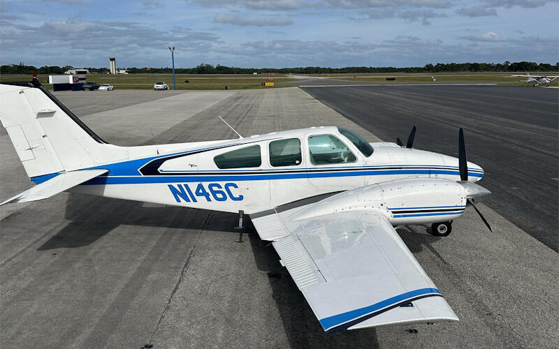 Beechcraft Baron B55 thumbnail 3