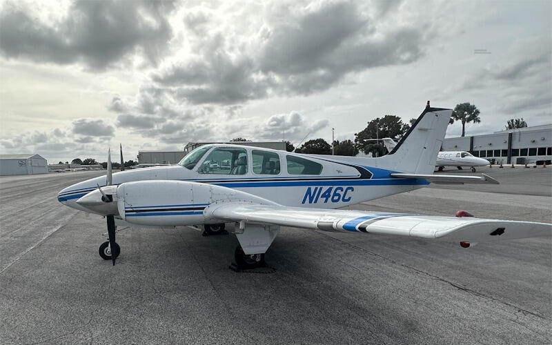Beechcraft Baron B55 thumbnail 19