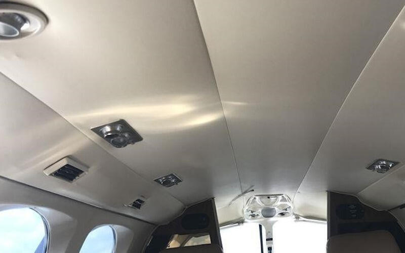 Cessna 421c Golden Eagle thumbnail 15
