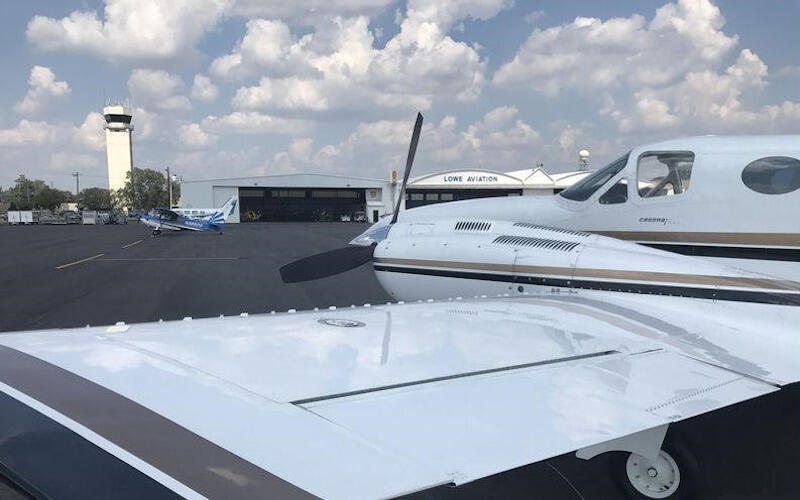 Cessna 421c Golden Eagle thumbnail 5