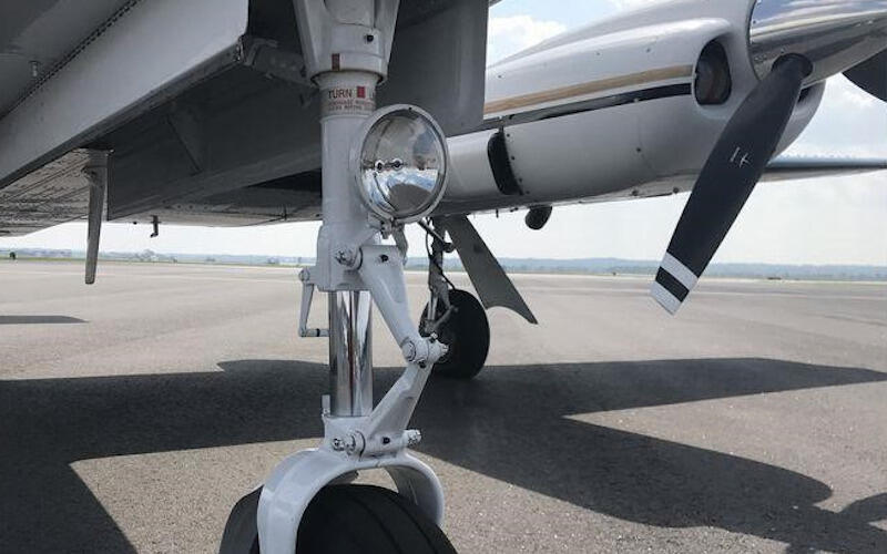 Cessna 421c Golden Eagle thumbnail 20
