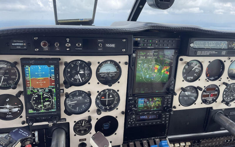1977 Piper PA-23-250 Aztec F 4