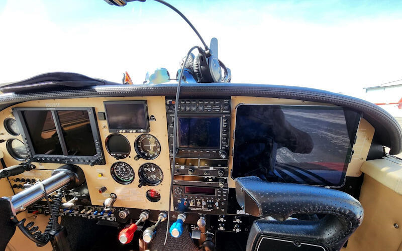 Piper Pa 24 250 Comanche thumbnail 14