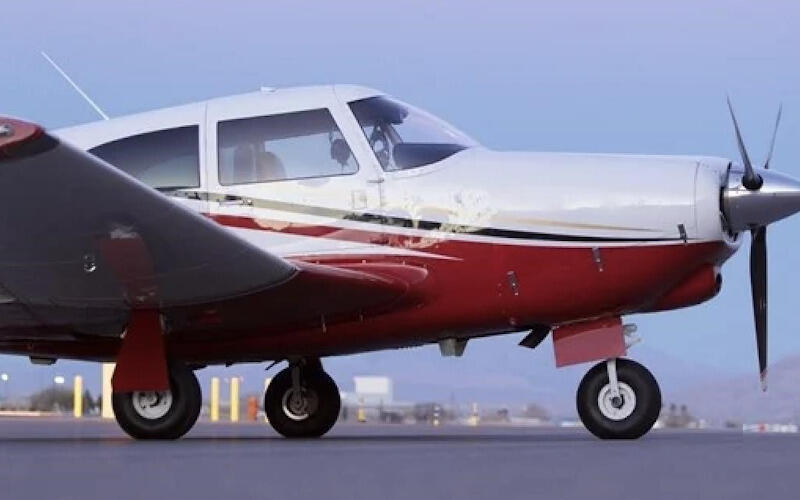 Piper Pa 24 250 Comanche thumbnail 2