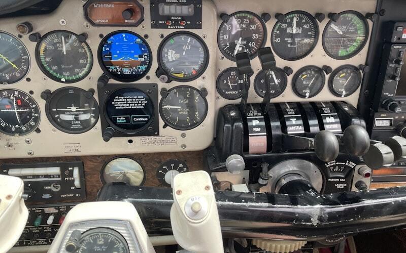 1990 Beechcraft Baron 55 3