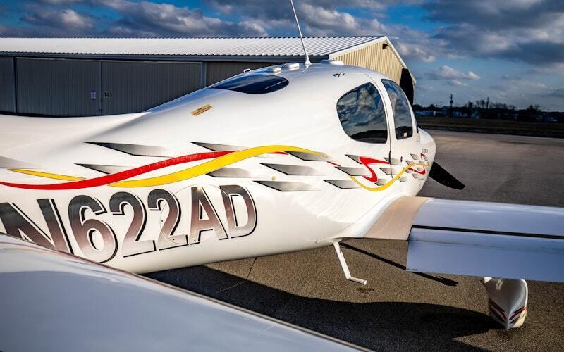 Cirrus Sr22t thumbnail 6