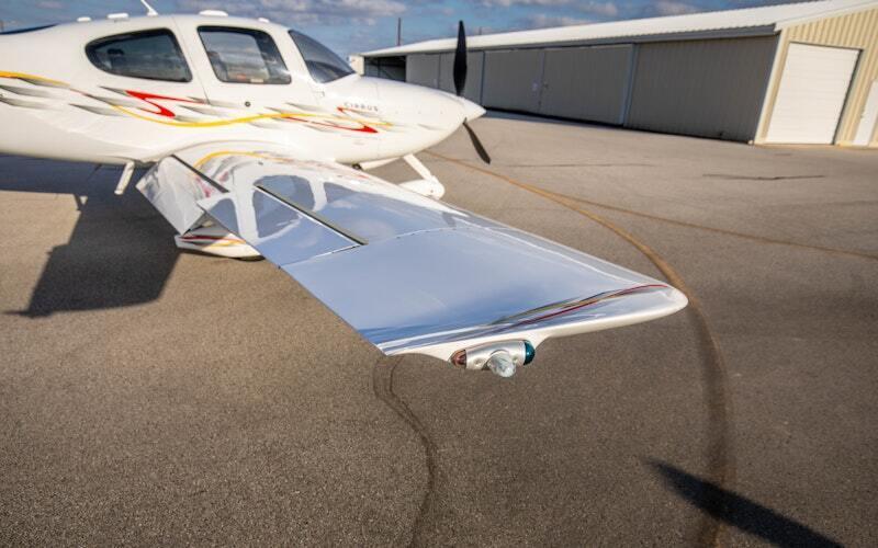 Cirrus Sr22t thumbnail 8