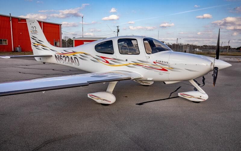 Cirrus Sr22t thumbnail 3