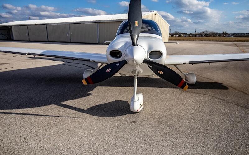 Cirrus Sr22t thumbnail 12