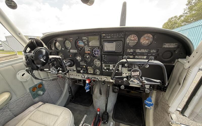 1961 Piper PA-24-250 Comanche 4