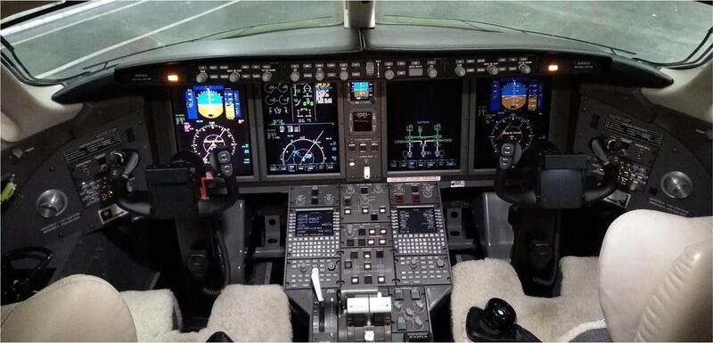 Bombardier Challenger 300 thumbnail 5