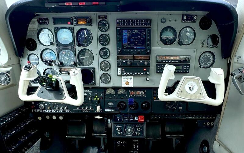 Beechcraft A36 Bonanza thumbnail 12