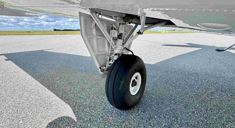 Beechcraft A36 Bonanza thumbnail 17