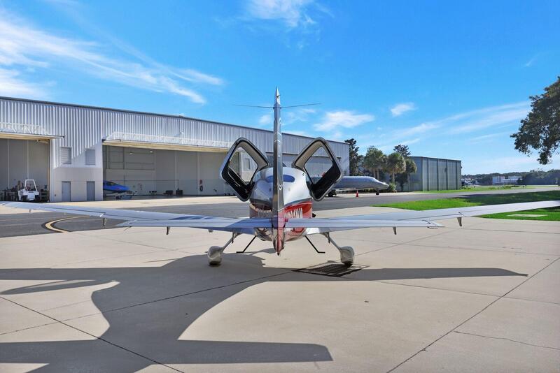 Cirrus Sr22t G5 thumbnail 4