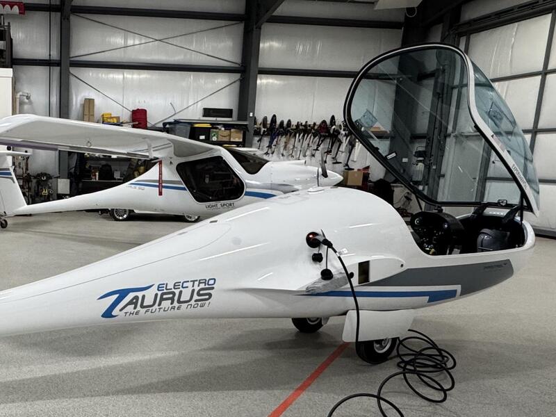 Pipistrel Taurus Electro thumbnail 6
