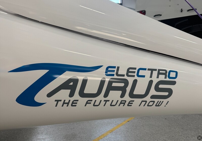 Pipistrel Taurus Electro thumbnail 2