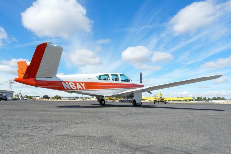 1966 Beechcraft V35 Bonanza 3
