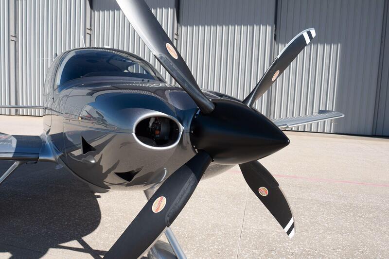 2023 Cirrus SR22T G6 5