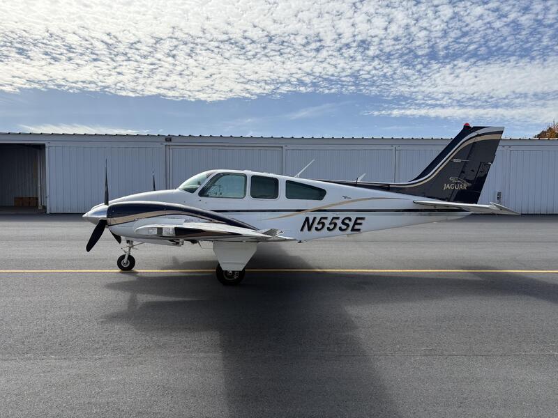 Beechcraft 95 B55 T42a thumbnail 6