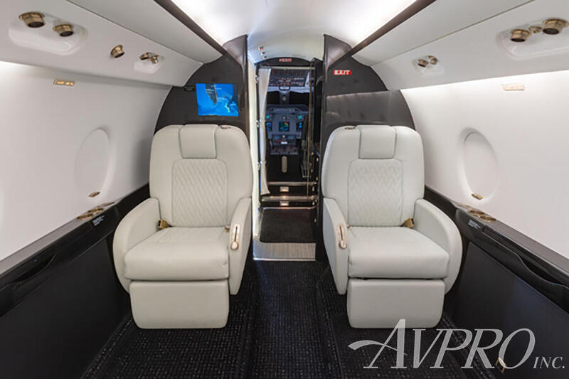 Gulfstream G200 thumbnail 11