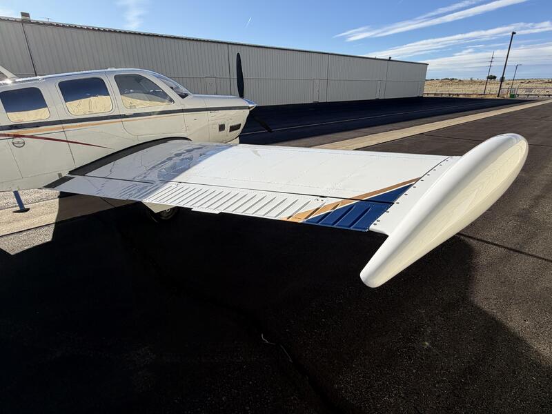 Beechcraft A36tc Bonanza thumbnail 17