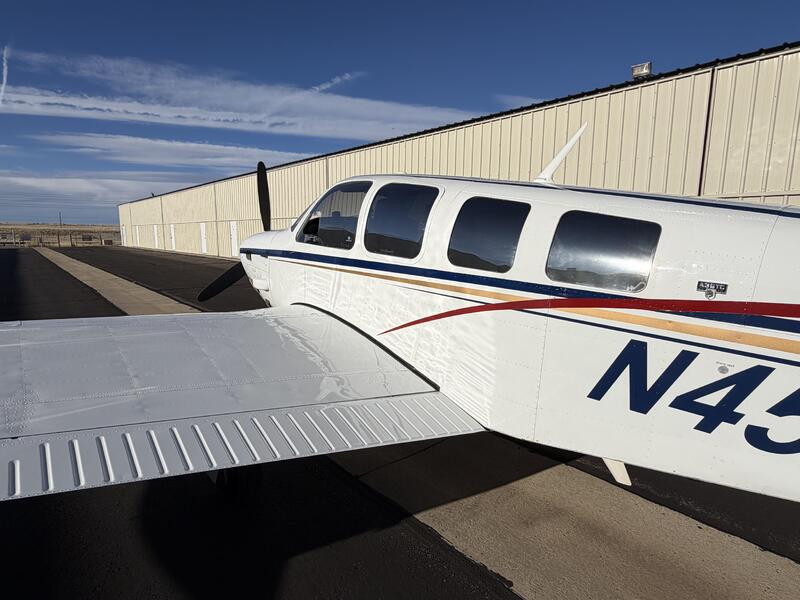 Beechcraft A36tc Bonanza thumbnail 8