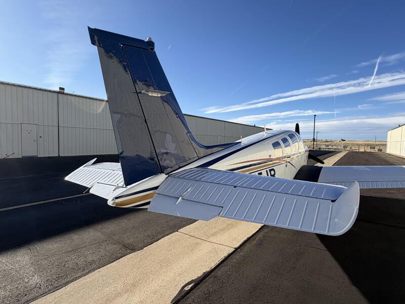 Beechcraft A36tc Bonanza thumbnail 12