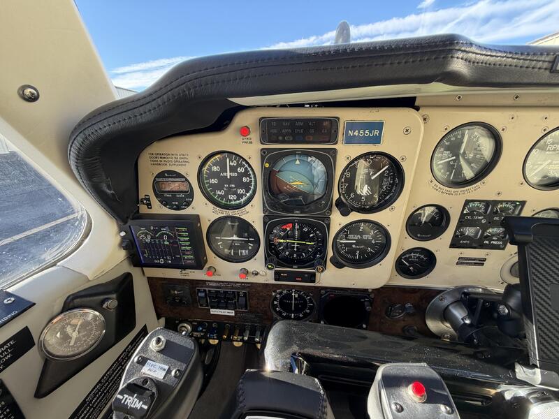 Beechcraft A36tc Bonanza thumbnail 42