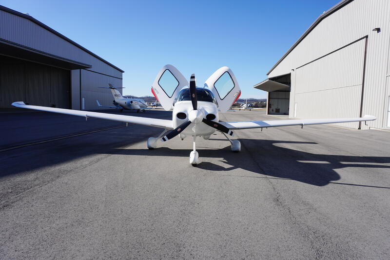 Cirrus Sr20 G6 thumbnail 3