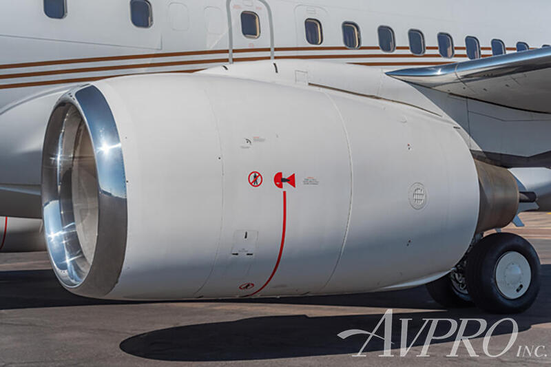Boeing 737 800 thumbnail 4