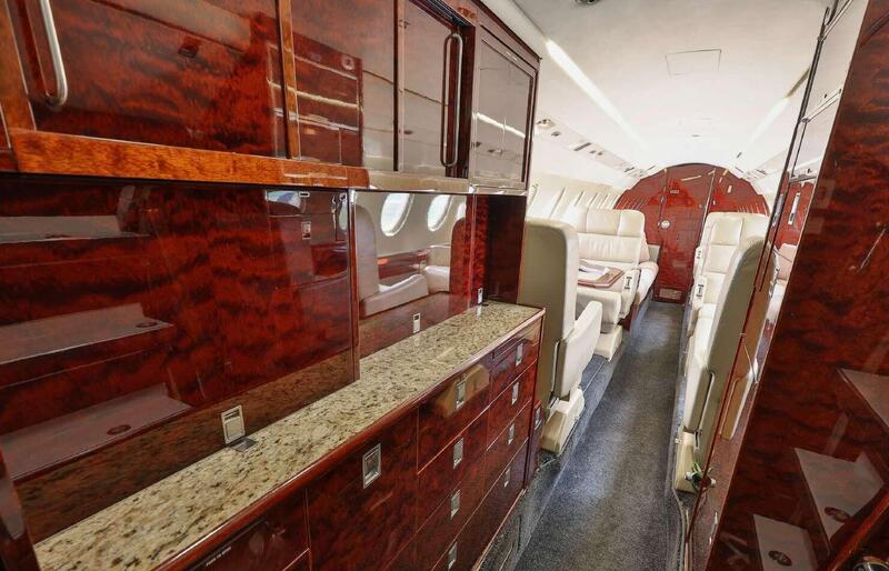 Dassault Falcon 50ex thumbnail 5