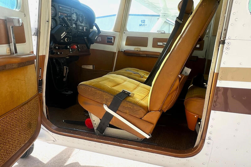 Cessna 172rg Skyhawk thumbnail 14