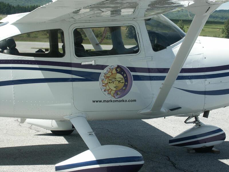 Cessna 182t Skylane thumbnail 2