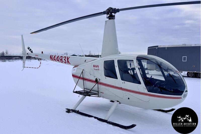 Piston Helicopter Robinson thumbnail 2