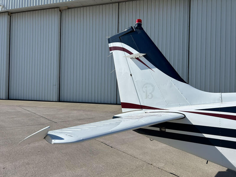 Beechcraft G36 Bonanza thumbnail 10