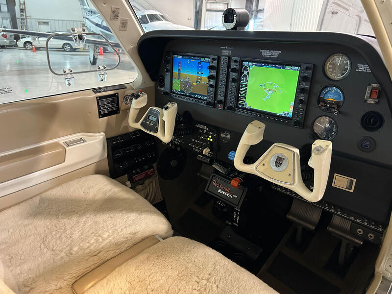 Beechcraft G36 Bonanza thumbnail 17