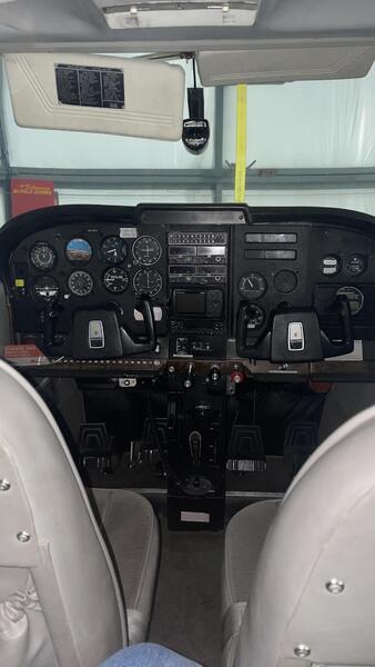 Cessna 182p Skylane thumbnail 3