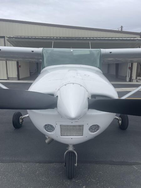 Cessna 182p Skylane thumbnail 8